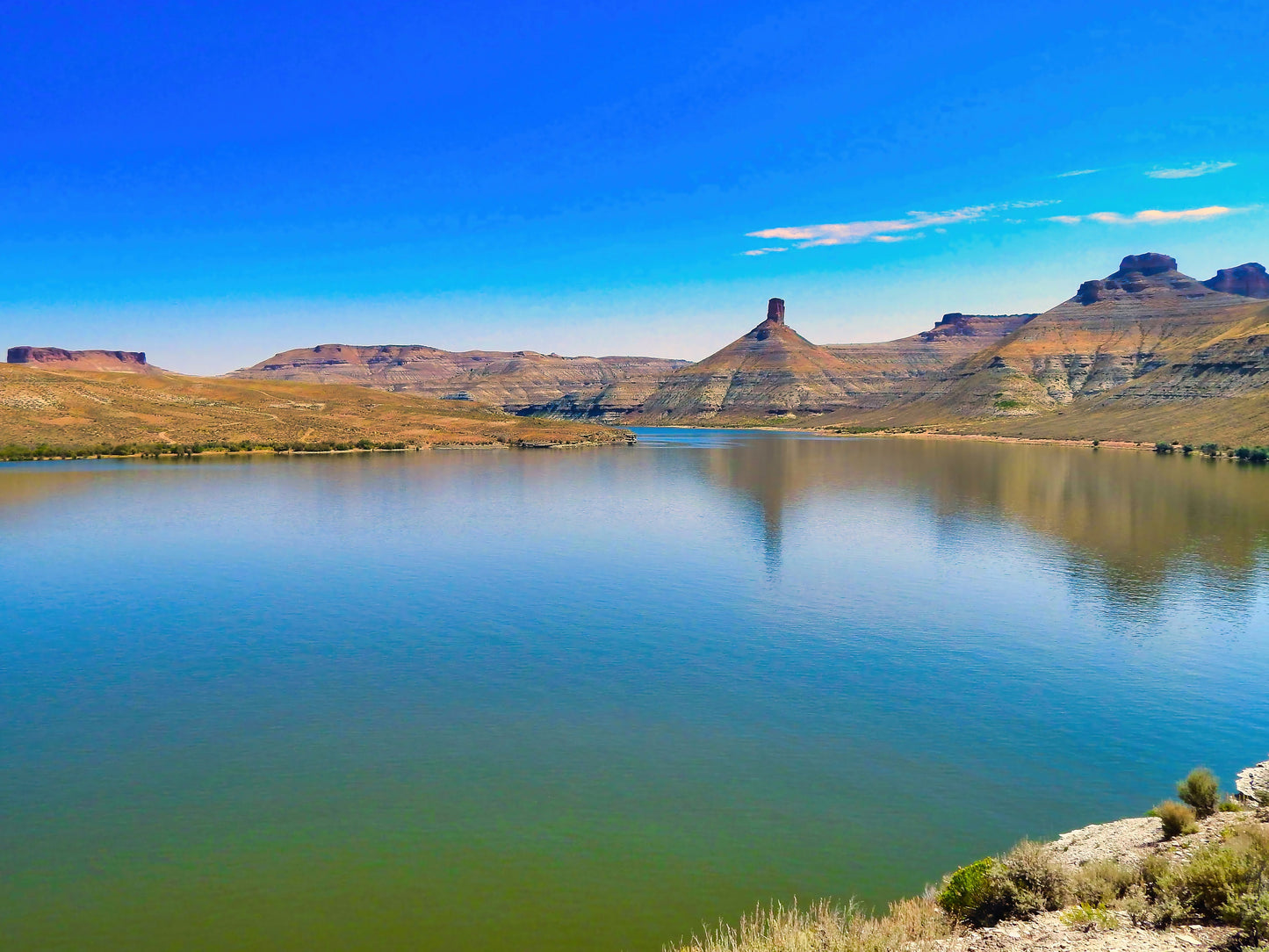 Peaceful Green River Lake in Wyoming Digital Print